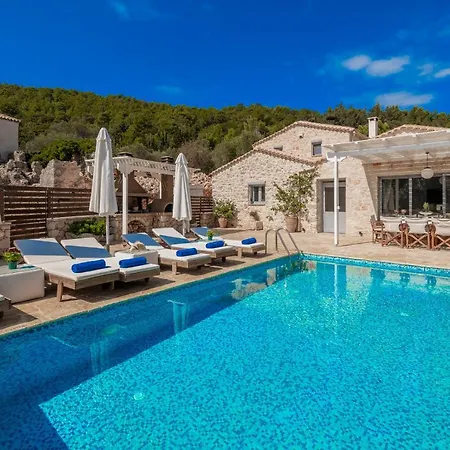 Daniela - Private Pool And Serene Location, By Zantewize *