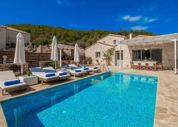 Daniela - Private Pool And Serene Location, By Zantewize *