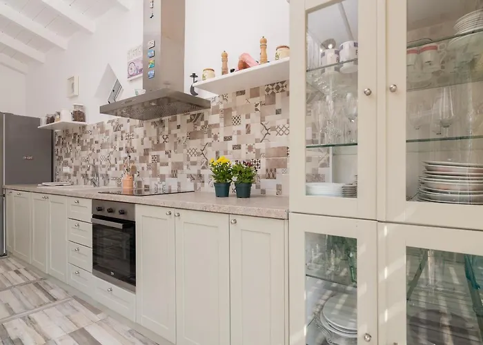 Daniela - Private Pool And Serene Location, By Zantewize فيلة *