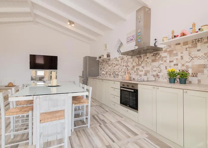 Вилла Daniela - Private Pool And Serene Location, By Zantewize