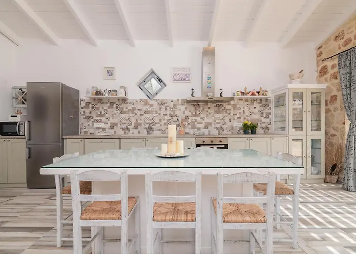 فيلة Daniela - Private Pool And Serene Location, By Zantewize *